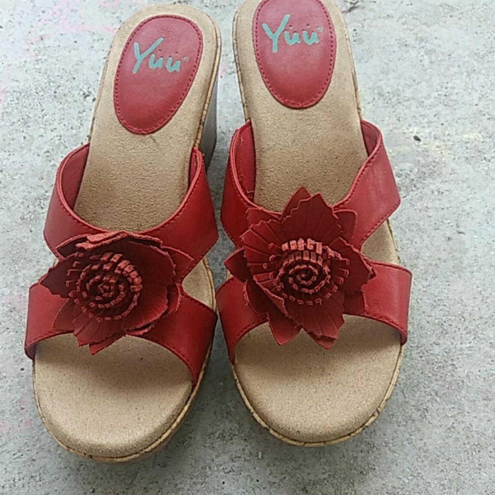 Ladies shoes